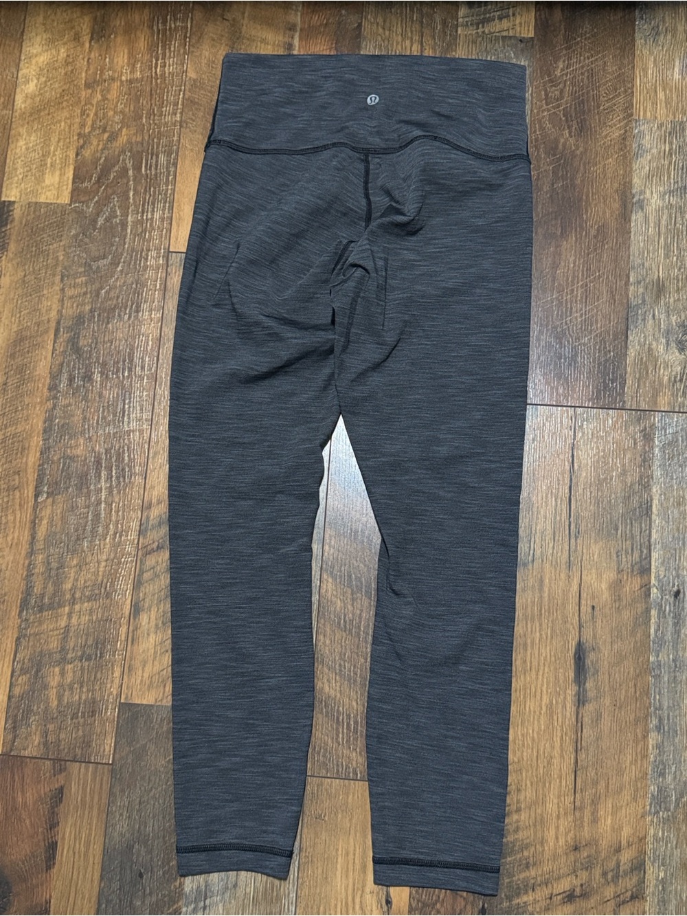 Lululemon high-rise crop leggings gray size 8